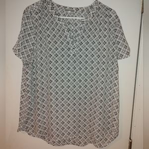 Pleione Black/White Large Blouse